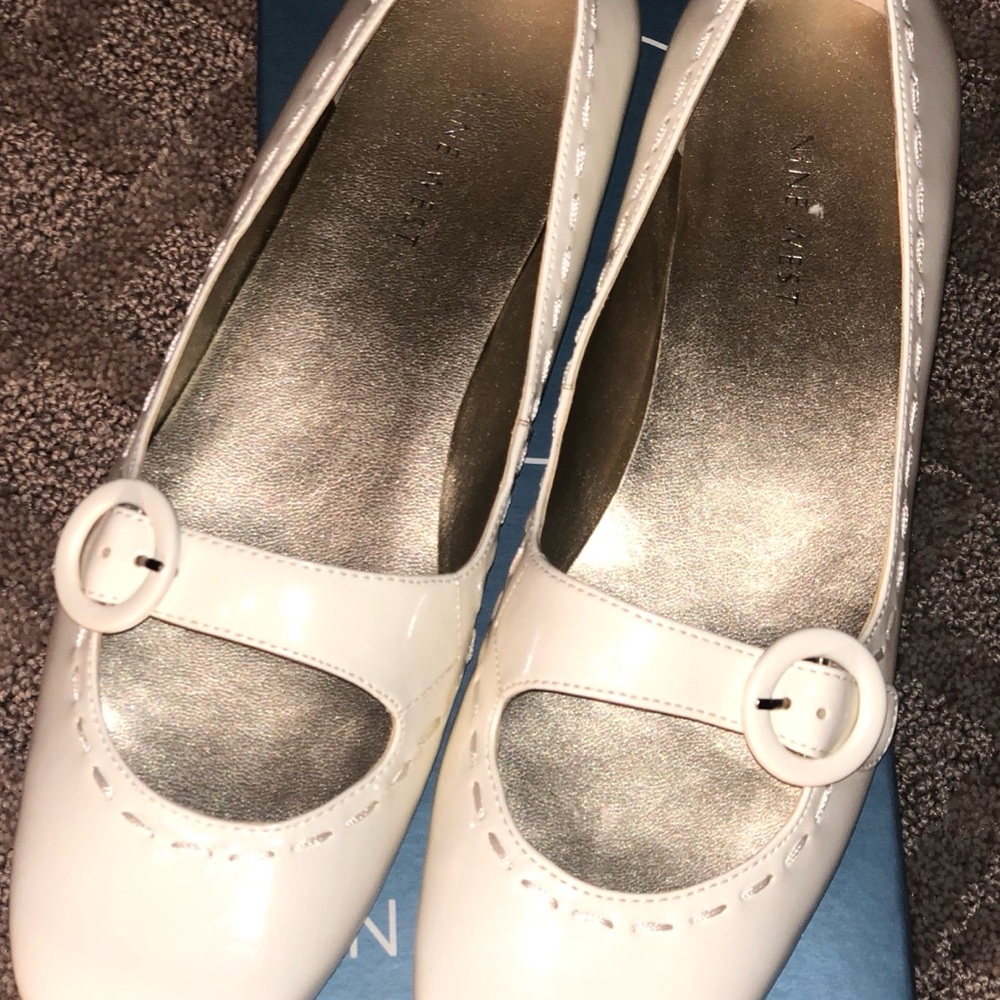 Nine West White Flats